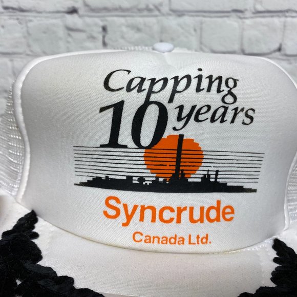 Vintage Trucker Oilfield Hat Mesh Cap Leaf White Capping 10 Year Syncrude Canada - Picture 6 of 10